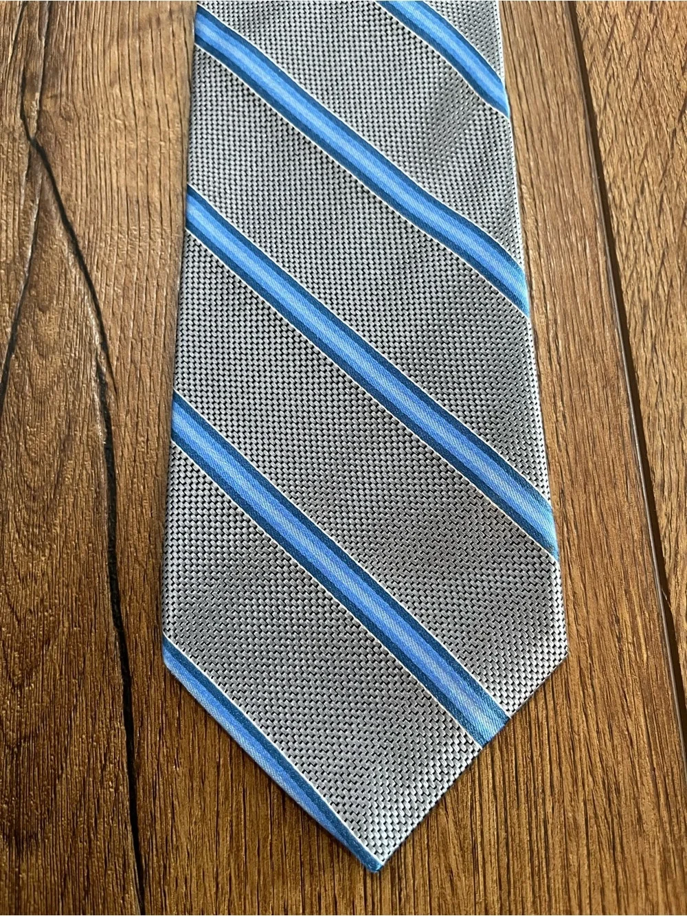 Brooks Brothers 346 Silk Tie Mens Gray‎ Cobalt Ice Blue Diagonal Stripe Repp